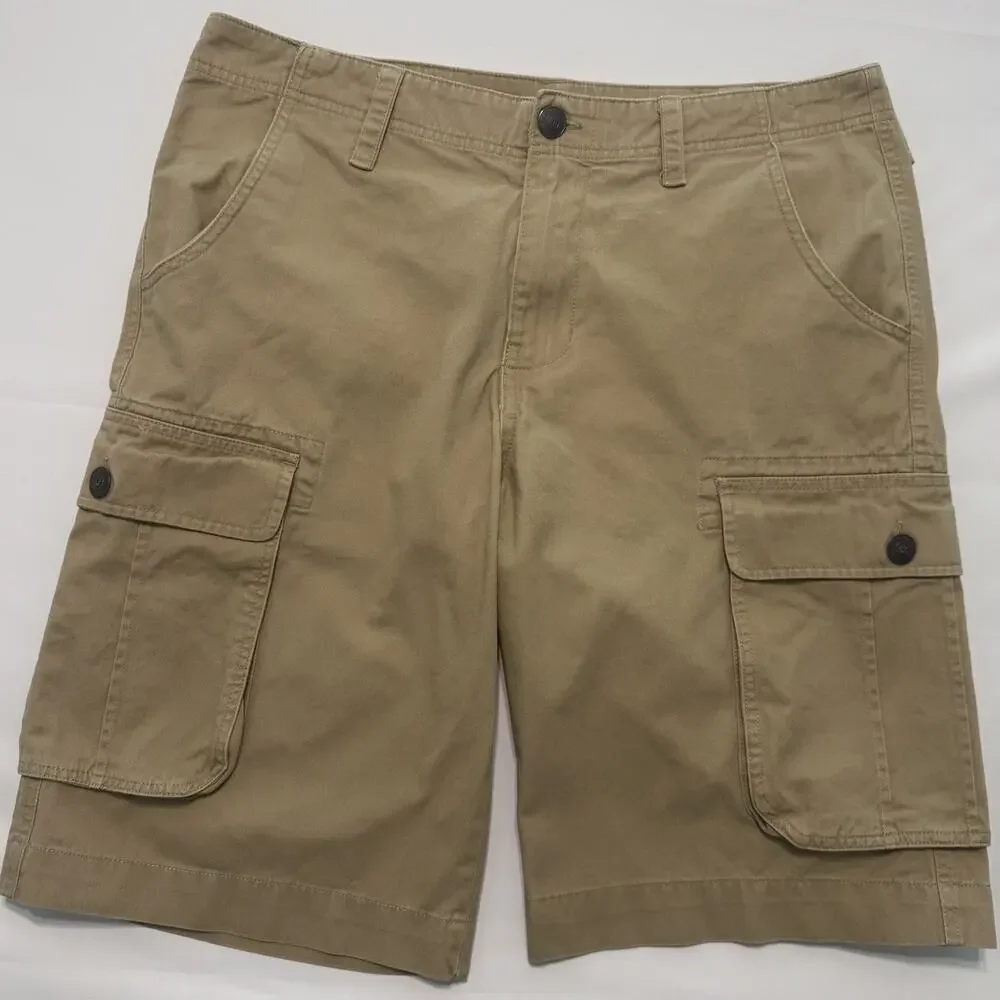 TRUE RELIGION FLAP POCKET CARGO SHORTS MEN'S SIZE 33 WAIST INSEAM 12